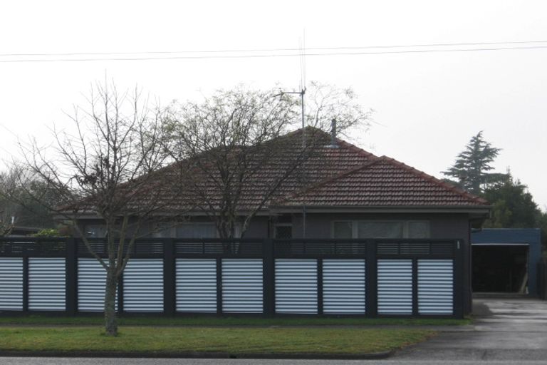 Photo of property in 120 Galloway Street, Hamilton East, Hamilton, 3216