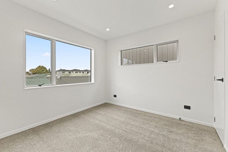 Photo of property in 3/9 Fairview Road, Papatoetoe, Auckland, 2025