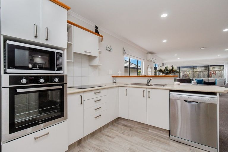 Photo of property in 285 Vaughan Road, Owhata, Rotorua, 3010