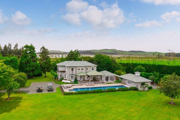 Photo of property in 147 Jones Road, Tawharanui Peninsula, Warkworth, 0986