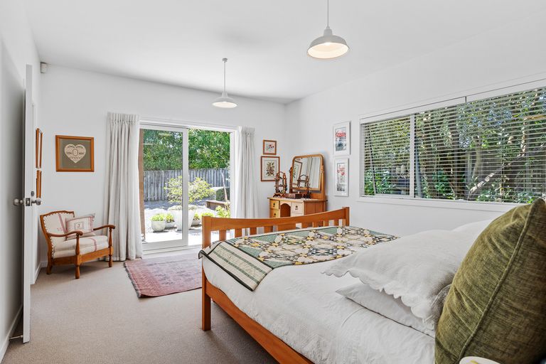 Photo of property in 33 Rexwood Street, Carterton, 5713