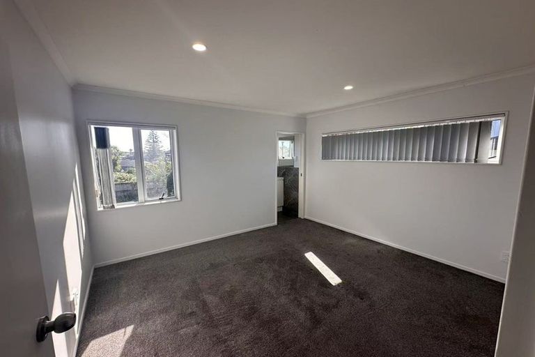 Photo of property in 14 Buller Crescent, Manurewa, Auckland, 2102