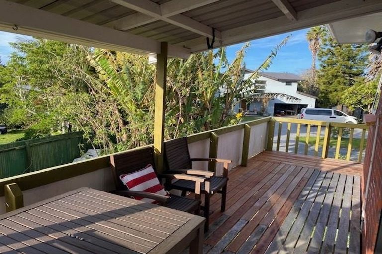 Photo of property in 61 Lorenzen Bay Road, Raglan, 3225
