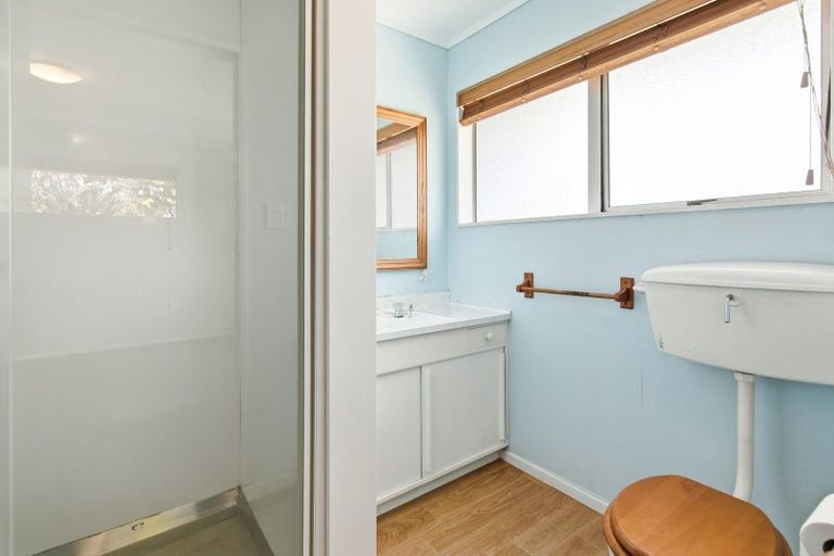 Photo of property in 2 Thurso Grove, Papakowhai, Porirua, 5024