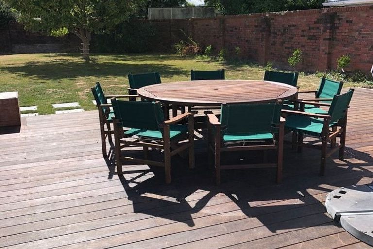 Photo of property in 5 Huia Grove, Elderslea, Upper Hutt, 5018