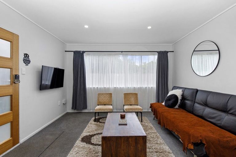 Photo of property in 71e Randwick Crescent, Moera, Lower Hutt, 5010