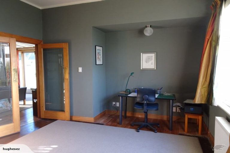 Photo of property in 10a Cargill Street, Karori, Wellington, 6012