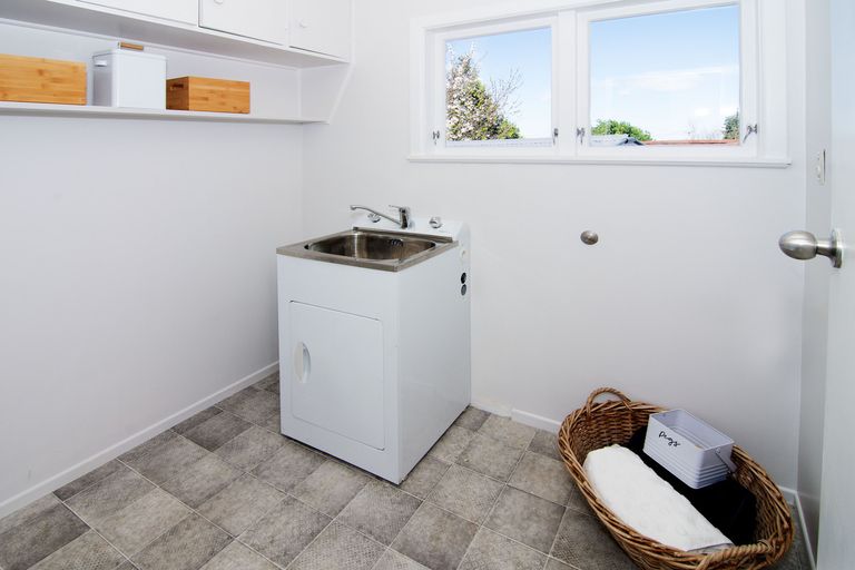 Photo of property in 33 Puriri Crescent, Lansdowne, Masterton, 5810