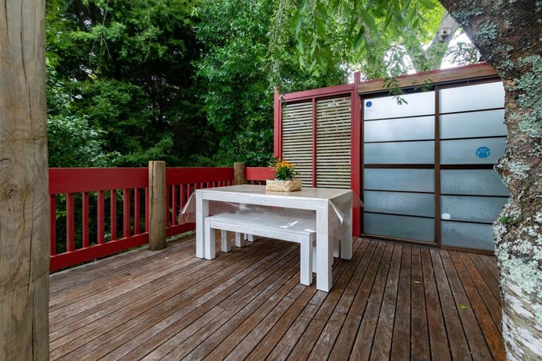 Photo of property in 18 Casey Avenue, Fairfield, Hamilton, 3214