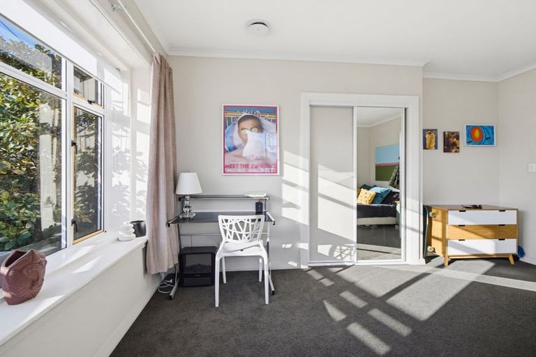 Photo of property in 5 Hargest Crescent, Saint Kilda, Dunedin, 9012