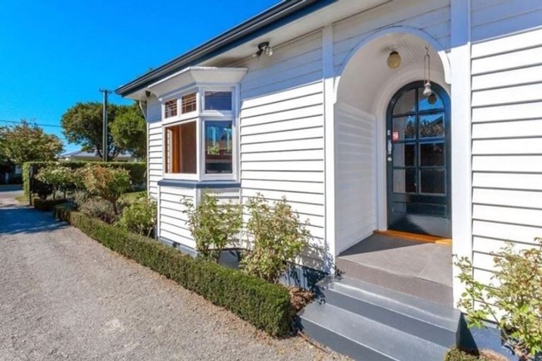 Photo of property in 39 Hinemoa Street, Spreydon, Christchurch, 8024