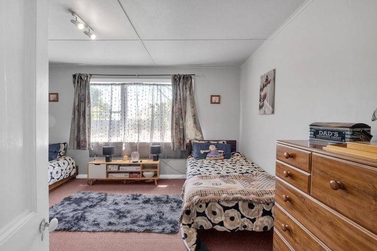 Photo of property in 6 Dundas Road, Sanson, 4817