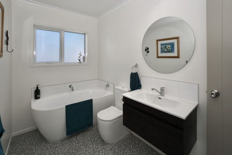 Photo of property in 85 Dunlop Road, Te Puke, 3119