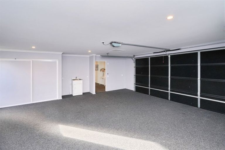 Photo of property in 9 Seaward Street, Pegasus, 7612