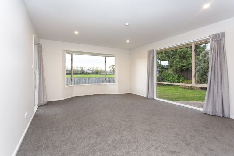 Photo of property in 32a Vagues Road, Northcote, Christchurch, 8052