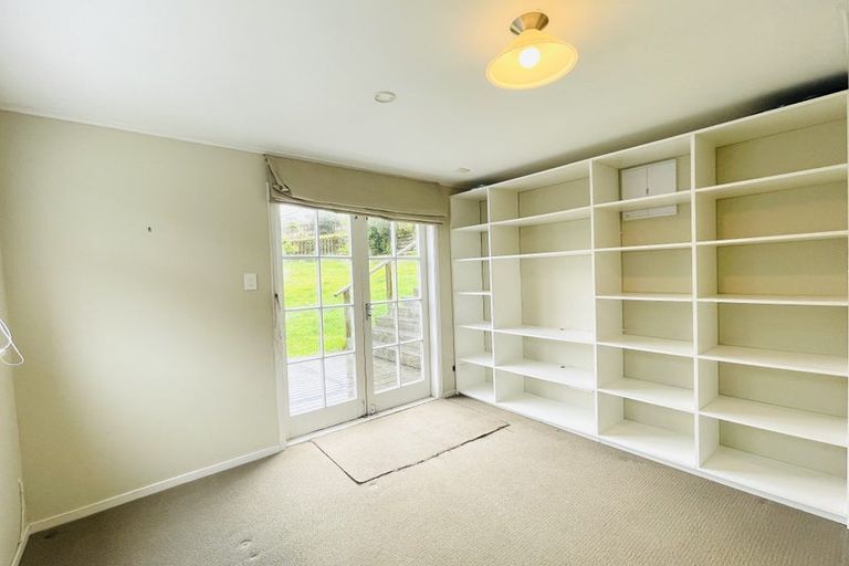 Photo of property in 22 Juniper Road, Sunnynook, Auckland, 0620