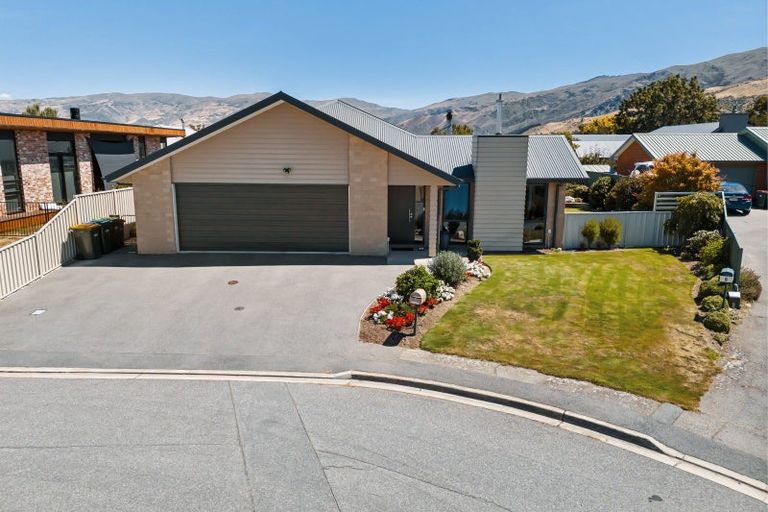 Photo of property in 6 Hartley Court, Cromwell, 9310