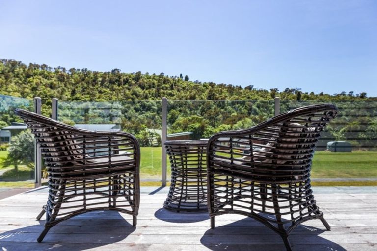 Photo of property in 9 Poriwira Drive, Kuratau, Turangi, 3381