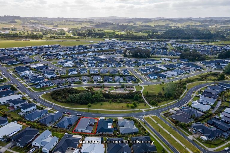 Photo of property in 61 Ridgedale Road, Silverdale, 0932