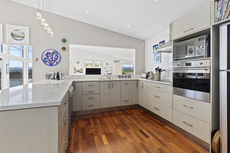 Photo of property in 3b Lerwick Terrace, Melrose, Wellington, 6023