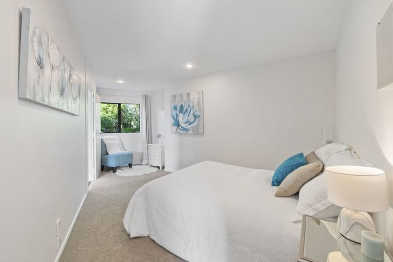 Photo of property in 1/35 Channel View Road, Campbells Bay, Auckland, 0630