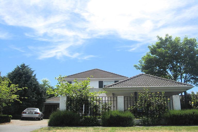Photo of property in 70 Lake Terrace Road, Burwood, Christchurch, 8061