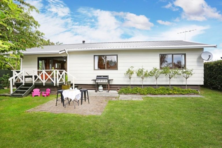 Photo of property in 2/134 Clevedon Road, Papakura, 2110