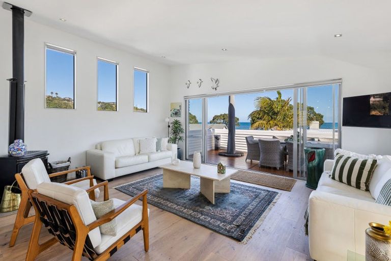 Photo of property in 40a Matakatia Parade, Matakatia, Whangaparaoa, 0930