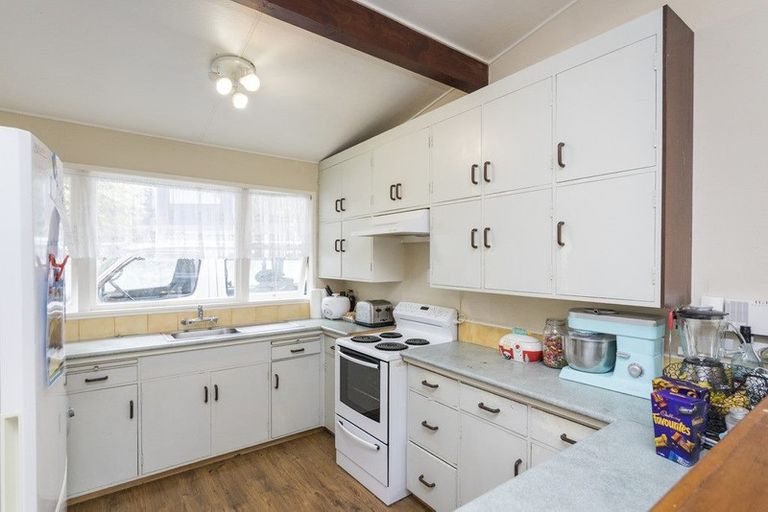 Photo of property in 9 Te Punga Place, Awapuni, Palmerston North, 4412