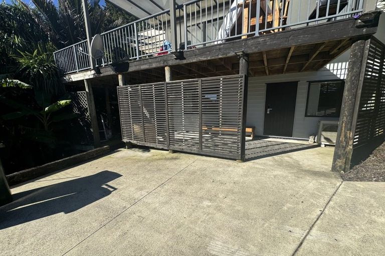 Photo of property in 54 The Enclave, Totara Heights, Auckland, 2105