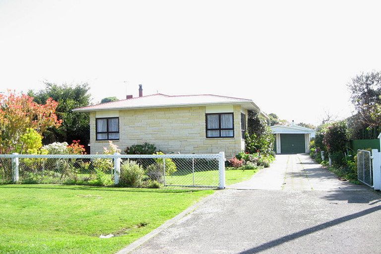 Photo of property in 31 Kuku Street, Te Awanga, 4102