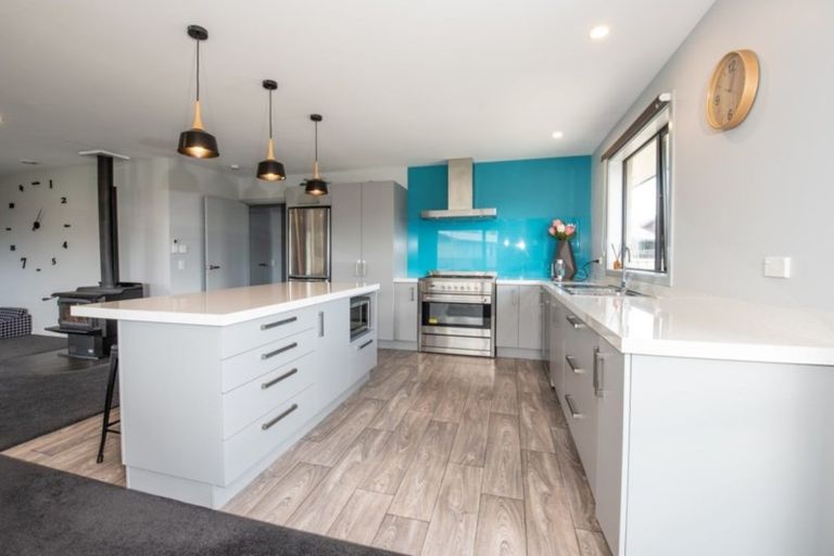 Photo of property in 28 Plunket Street, Omakau, 9376