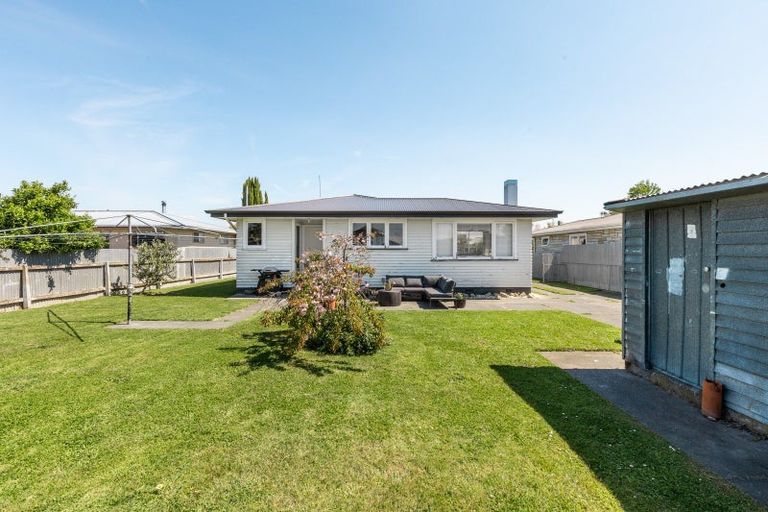 Photo of property in 16 Hitchings Avenue, Onekawa, Napier, 4110