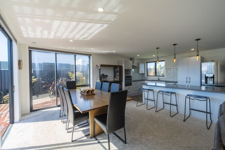 Photo of property in 28 Burnby Drive, Te Anau, 9679