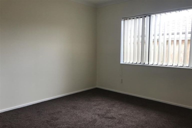 Photo of property in 5d Motatau Road, Papatoetoe, Auckland, 2025