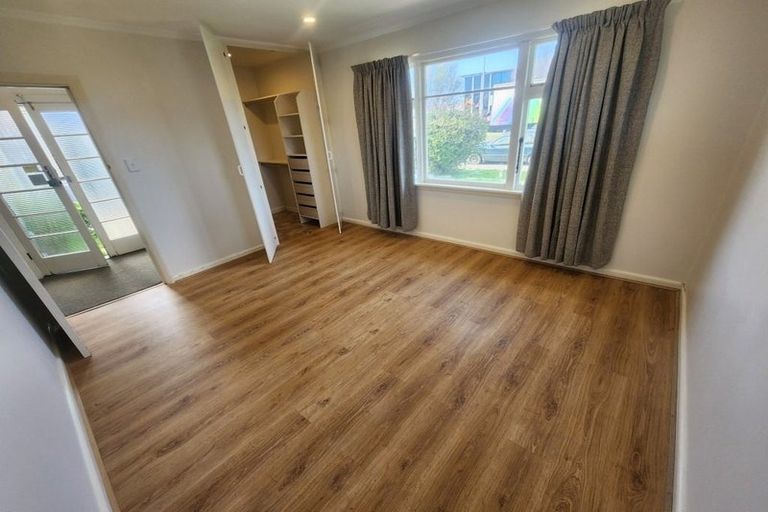 Photo of property in 54 Shands Road, Hornby, Christchurch, 8042