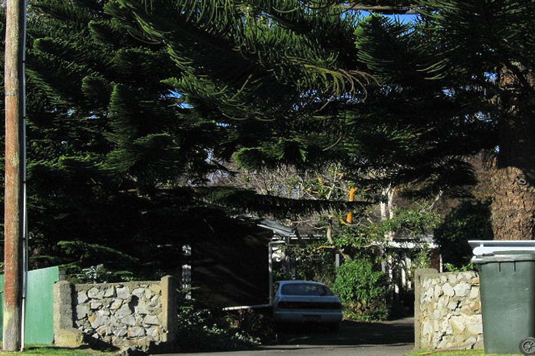 Photo of property in 38 Francis Road, Paraparaumu Beach, Paraparaumu, 5032