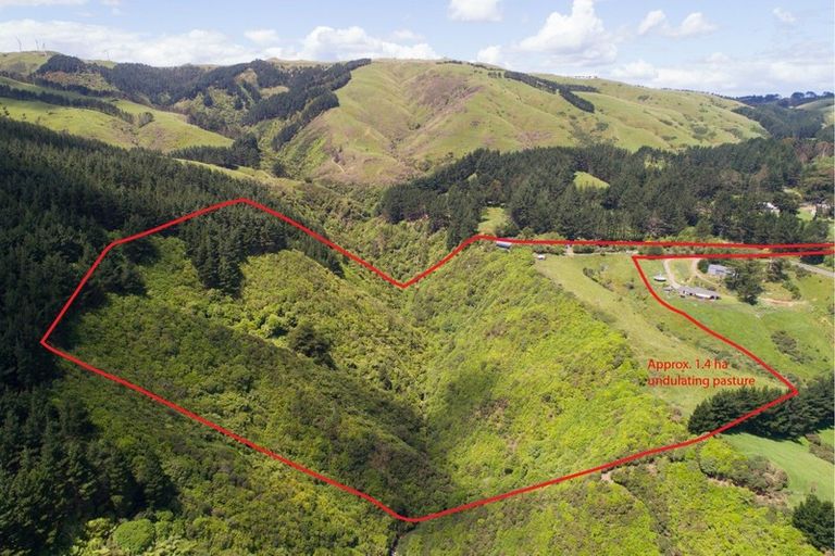 Photo of property in 631 Pahiatua Aokautere Road, Aokautere, Palmerston North, 4471