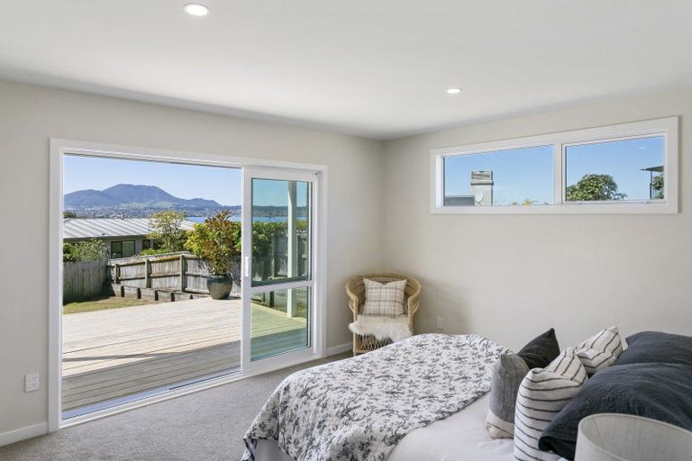 Photo of property in 12b Reeves Road, Acacia Bay, Taupo, 3330