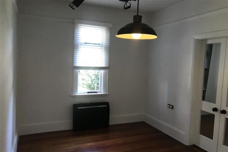 Photo of property in 85 Office Road, Merivale, Christchurch, 8014