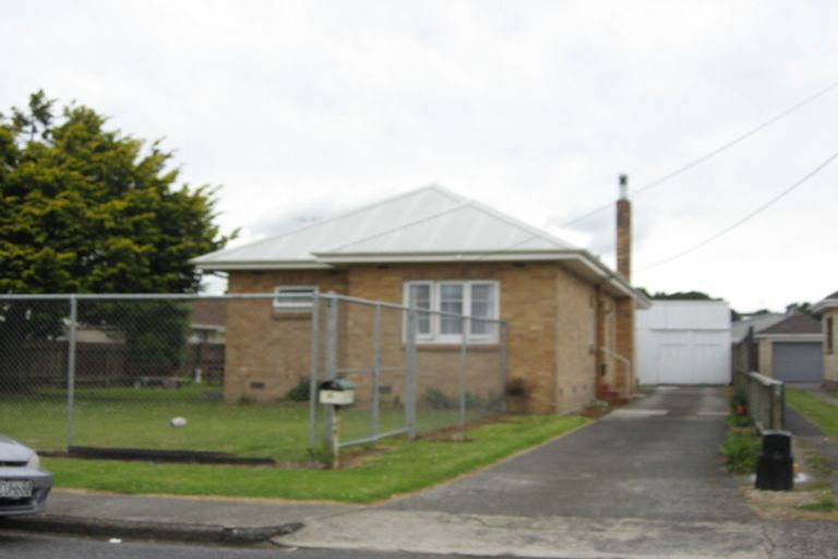Photo of property in 8 Graham Street, Pukekohe, 2120