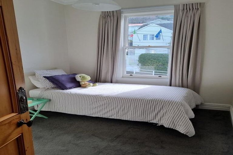 Photo of property in 35a Grant Road, Thorndon, Wellington, 6011