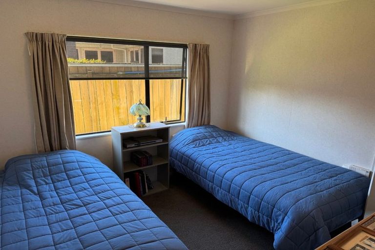 Photo of property in 1a Kingsgate Way, Havelock North, 4130