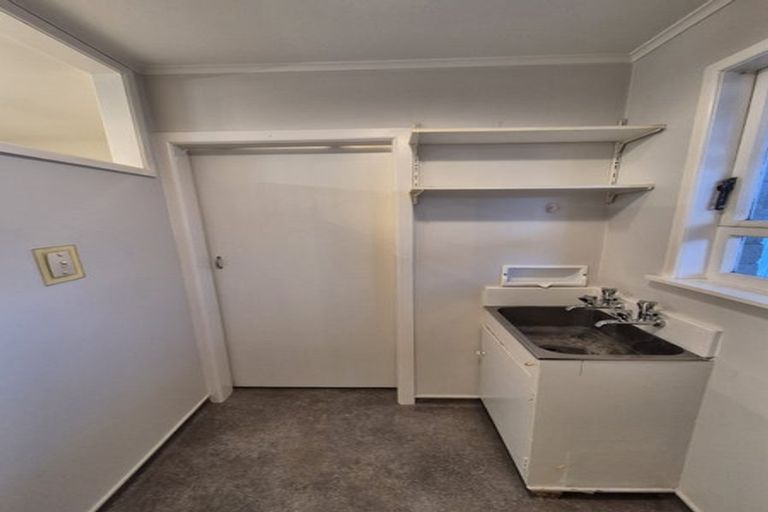 Photo of property in 3/813 Clive Street, Akina, Hastings, 4122