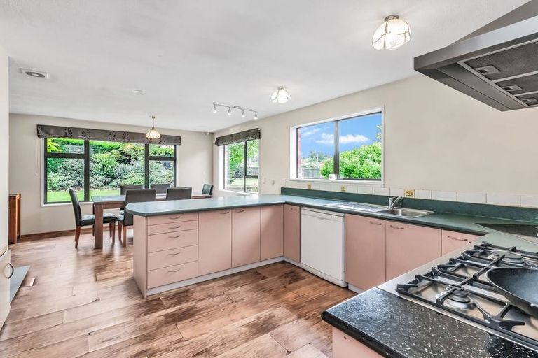 Photo of property in 1 Everett Street, Coalgate, 7673