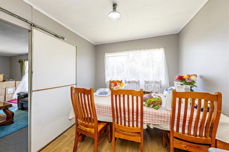 Photo of property in 49 Te Irirangi Drive, Clover Park, Auckland, 2019