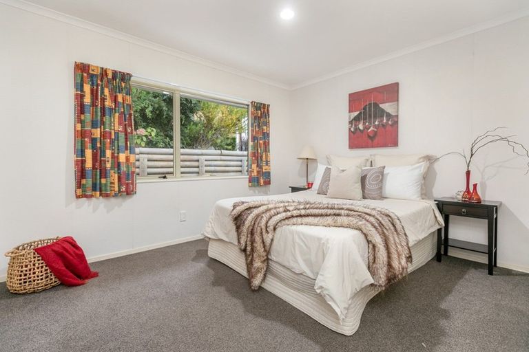 Photo of property in 15 Cloverlea Walk, Welcome Bay, Tauranga, 3112