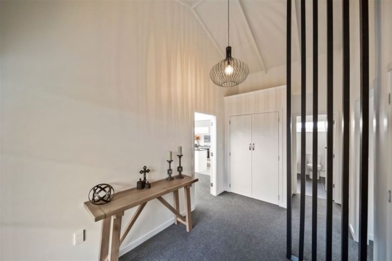 Photo of property in 65 Dixon Avenue, Hawera, 4610