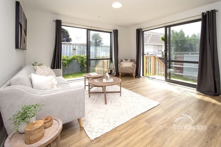 Photo of property in 395a Breezes Road, Aranui, Christchurch, 8061