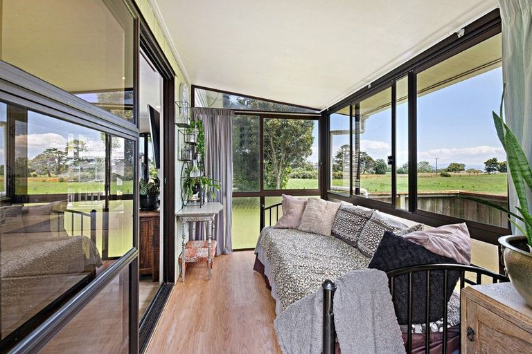 Photo of property in 30 Seagrove Road, Waiau Pa, Pukekohe, 2679